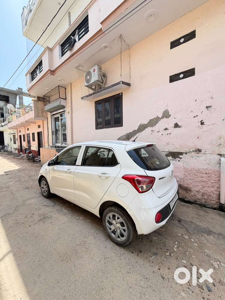 Hyundai Grand I10 2017 Year