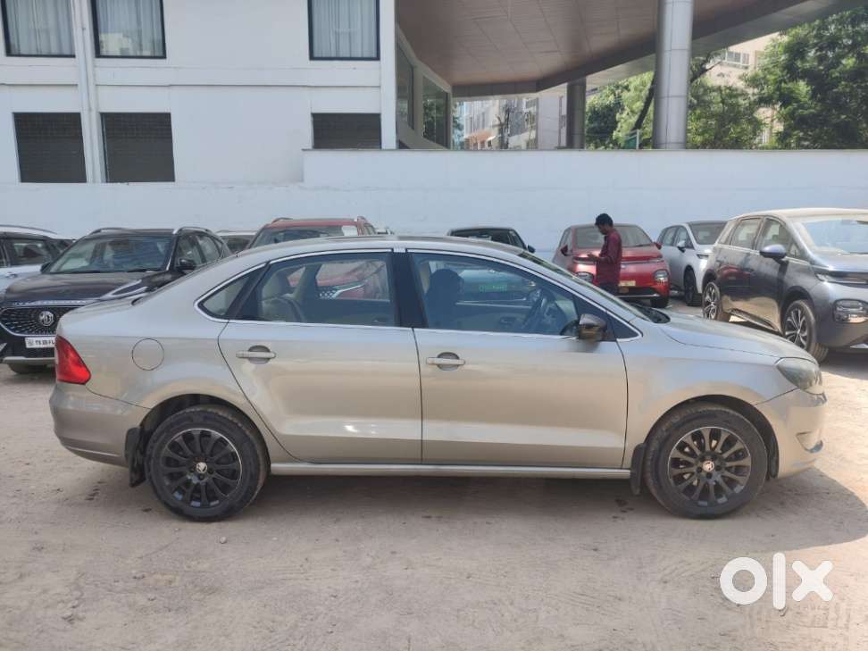 Skoda Rapid 1.5 Tdi Mt Style, 2015, Diesel
