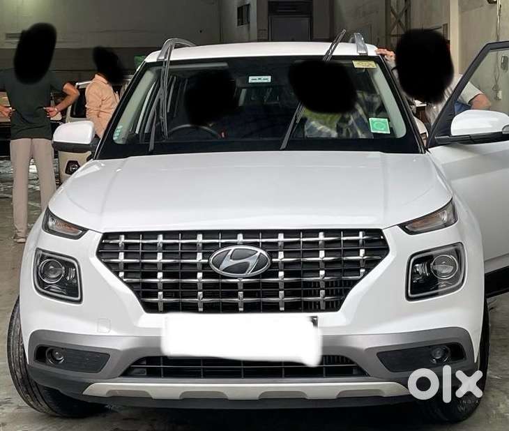 Hyundai Venue Diesel Manual 2021