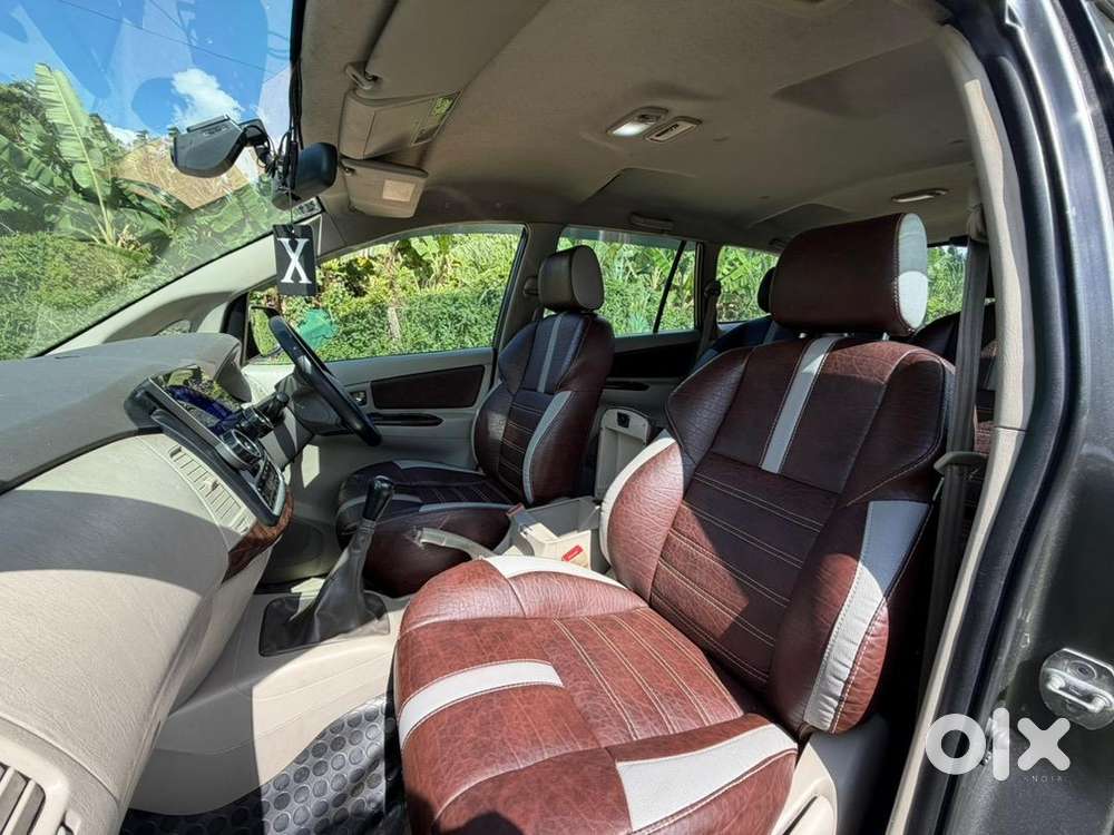 Toyota Innova Diesel Manual 2nd Owner 2014