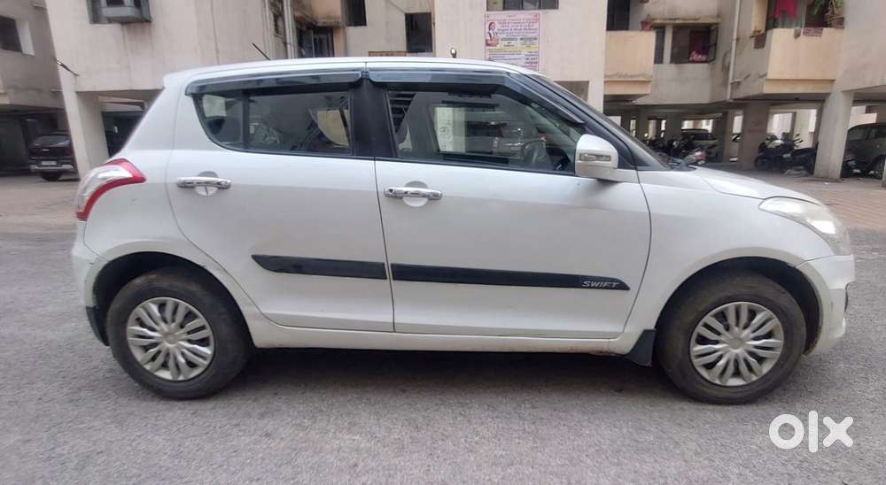 Maruti Suzuki Swift Vxi Abs Bsiv, 2016, Petrol