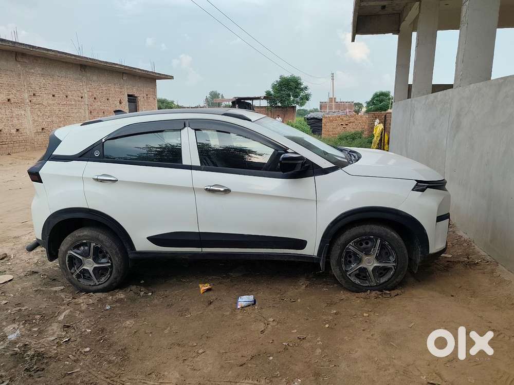 Tata Nexon Smart Plus S 2024 Model With Sunroof