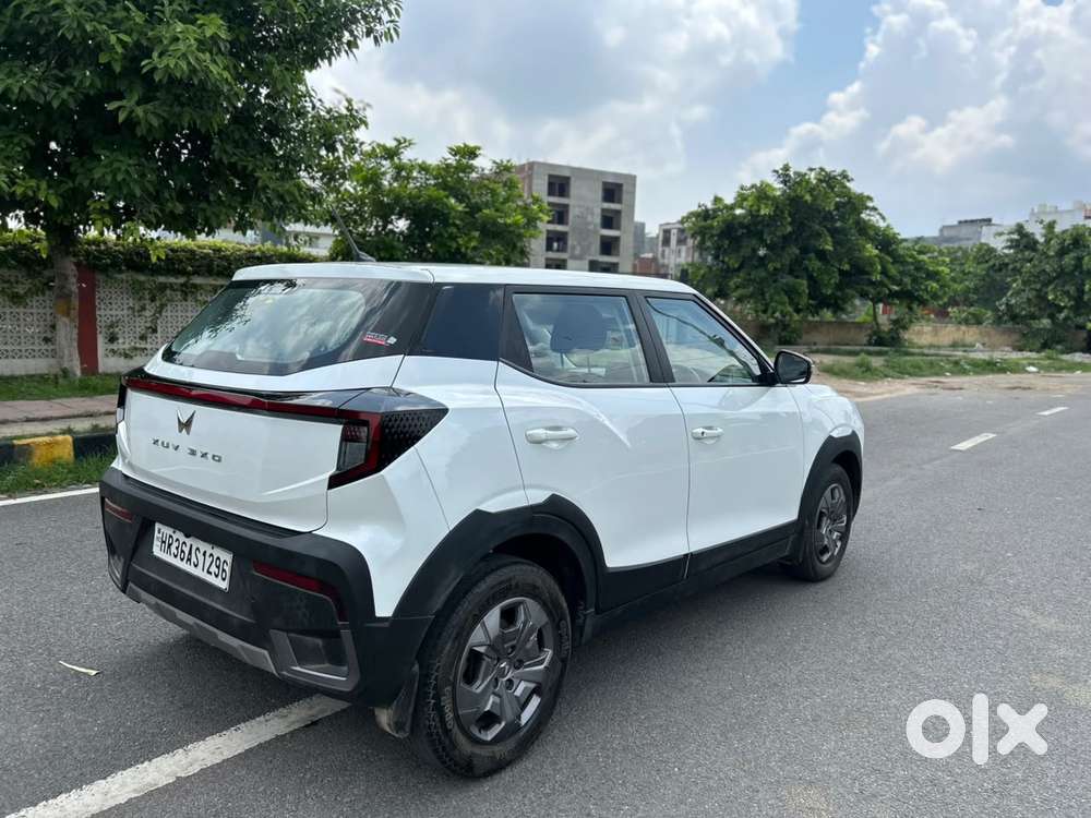 Mahindra Xuv 3xo Mx3, 2024, Diesel