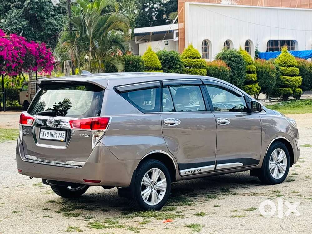 Toyota Innova Crysta 2.8 Zx At 7 Seater, 2019, Diesel