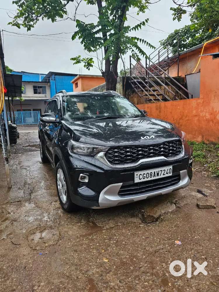 Kia Sonet 2023 Petrol 27000 Km Driven
