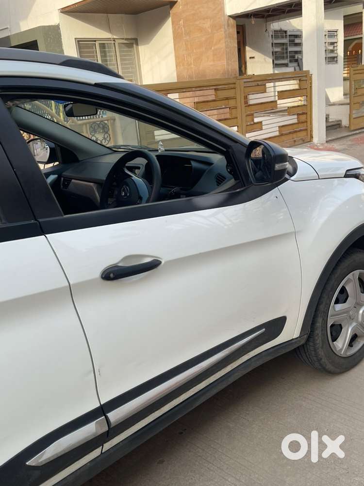 Tata Nexon Petrol 2022