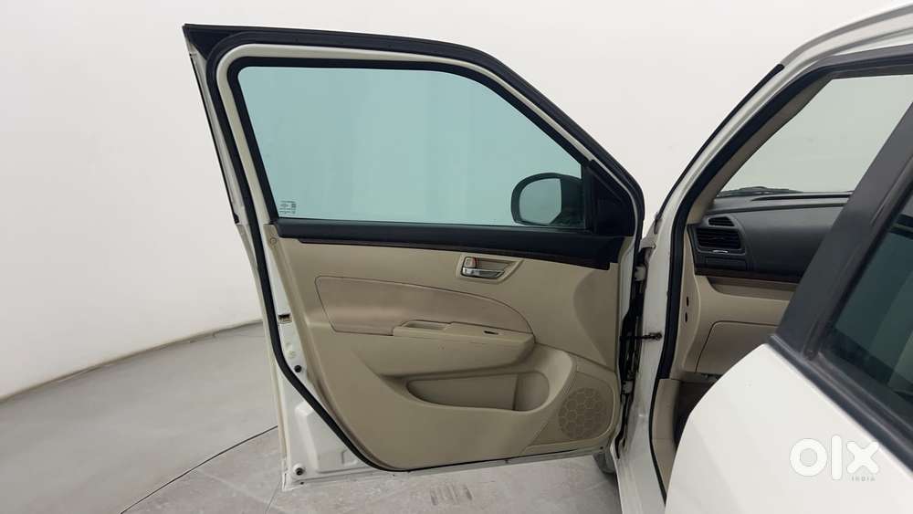 Maruti Suzuki Swift Dzire Amt Zdi, 2016, Diesel