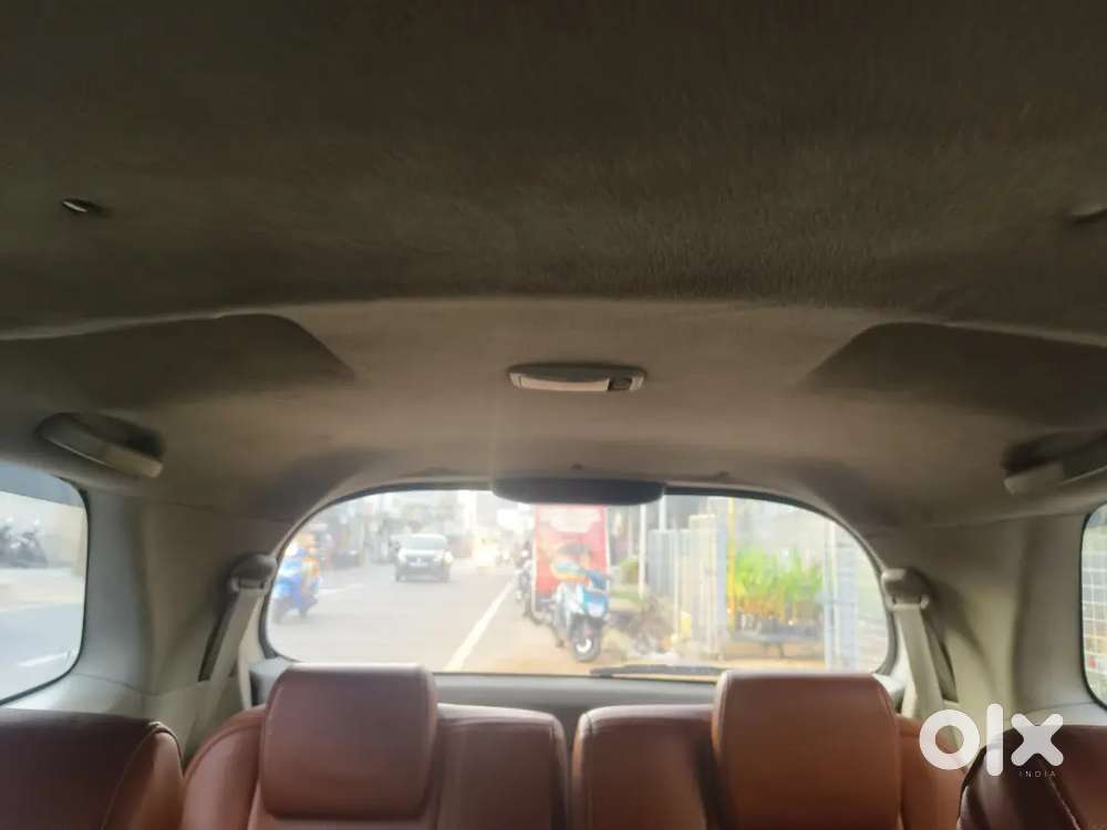 Toyota Innova 2010 Diesel Well Maintained