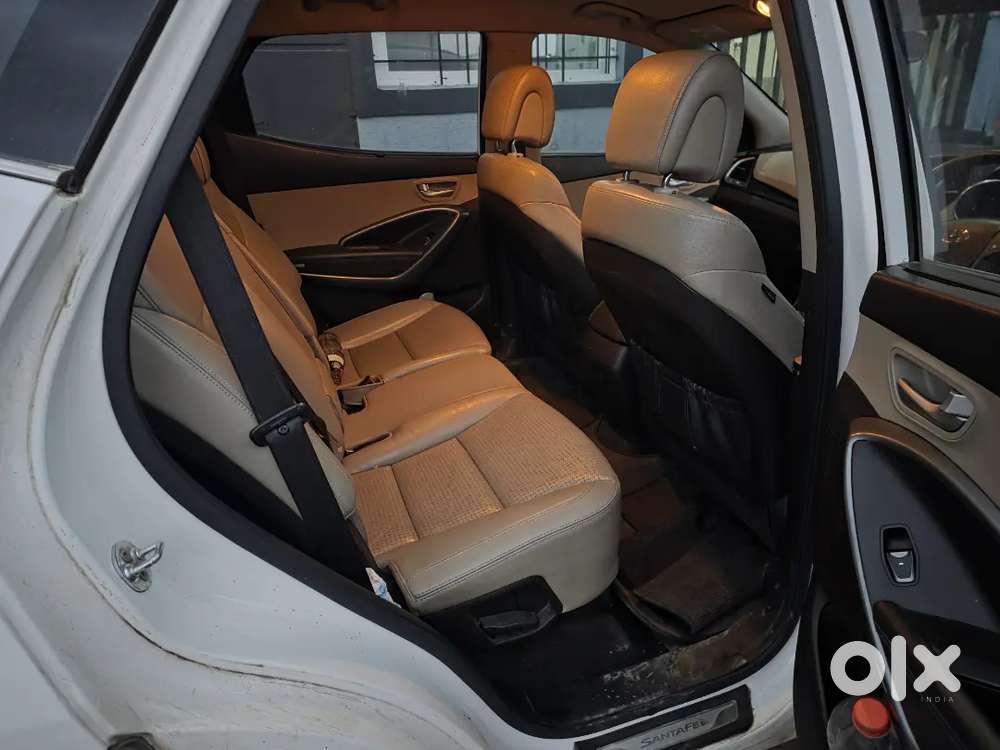 Hyundai New Santa Fe Diesel Automatic 2015 Full Maintained