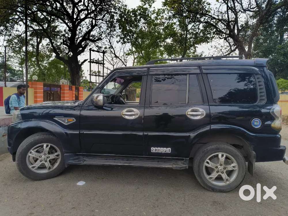 Mahindra Scorpio 2016 Diesel 85000 Km Driven