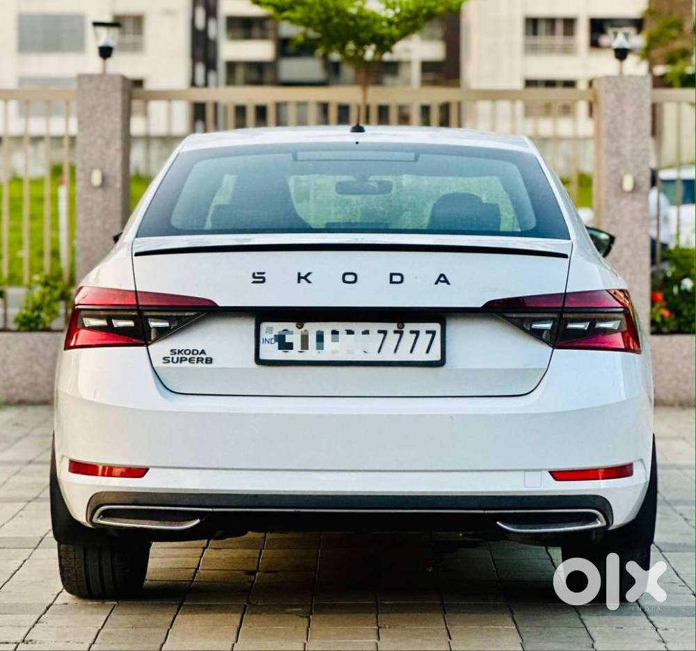 Skoda Superb 2.0 Sportline Tsi At, 2021, Petrol