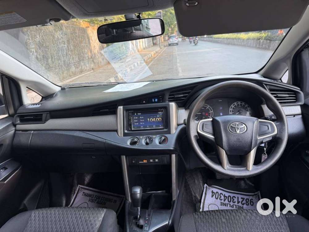 Toyota Innova Crysta 2.8 Gx At 8s, 2017, Petrol