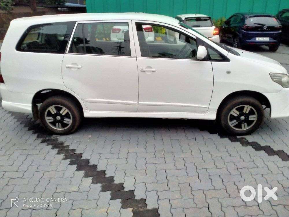 Toyota Innova 2.5 G (diesel) 7 Seater, 2015, Diesel