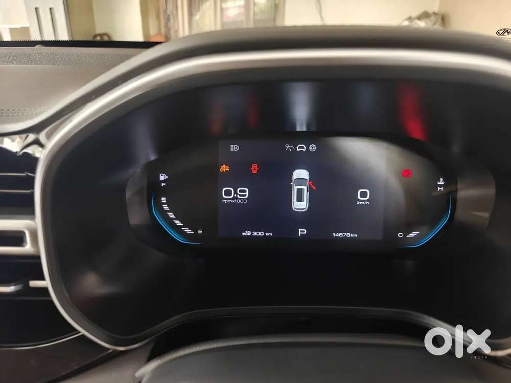 Mg Hector 2023 Petrol 14000 Km Driven