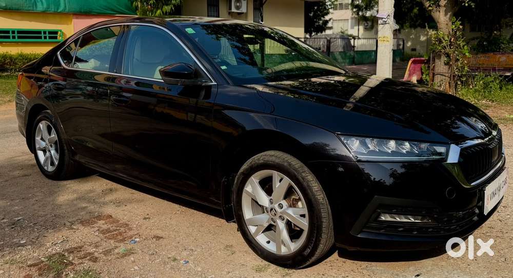 Skoda Octavia 2.0 Style Tsi At, 2022, Petrol