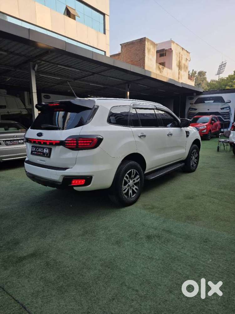 Ford Endeavour 3.2 Titanium At 4x4, 2017, Diesel