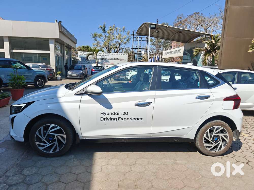 Hyundai I20 Asta (o) 1.2 Mt, 2024, Petrol