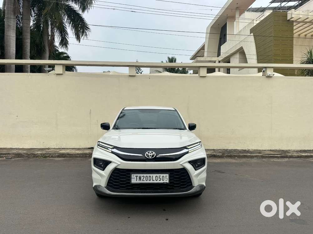 Toyota Petrol Manual 2025