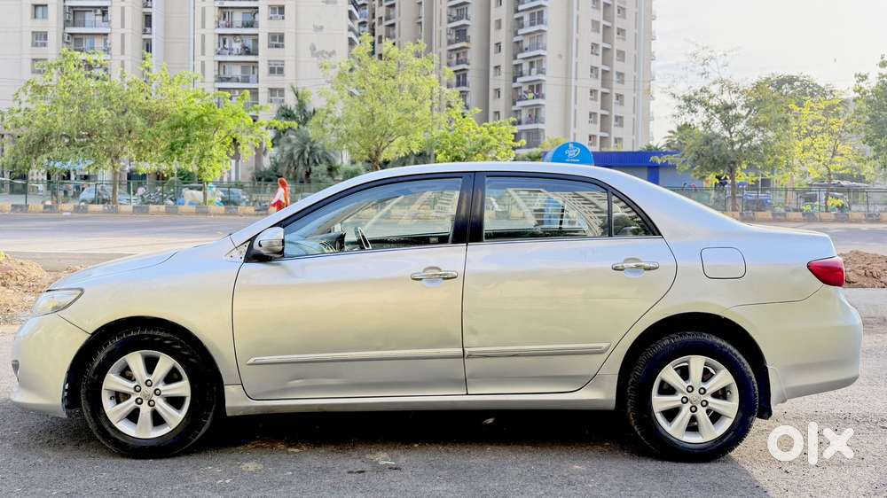 Toyota Corolla Altis, 2012, Petrol