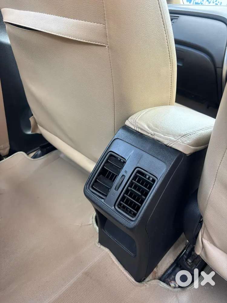 Honda City 2015 1.5 V Mt