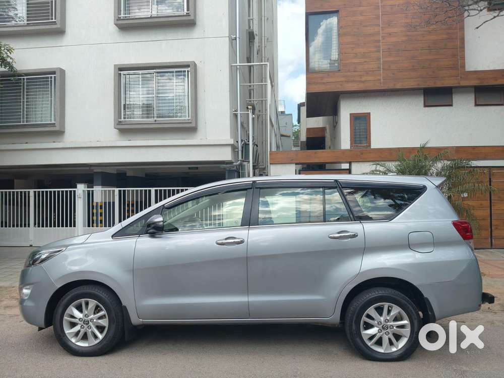 Toyota Innova Crysta 2.7 Vx Mt, 2019, Diesel