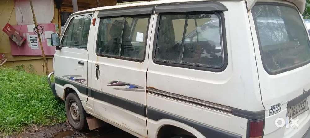 Well Condition Eight Seater