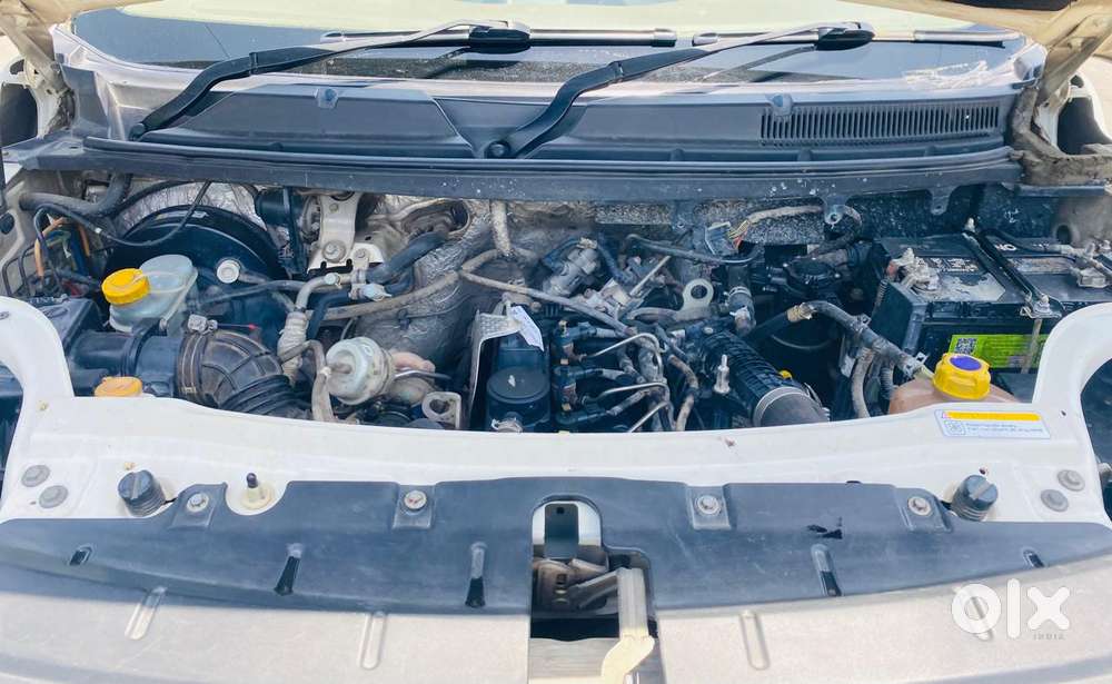 Mahindra Tuv 300 T4, 2018, Diesel