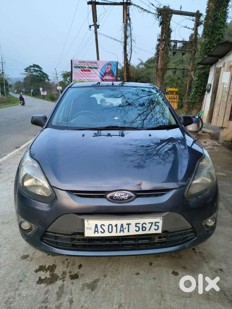 Ford Figo 2011 Petrol 82000 Km Driven