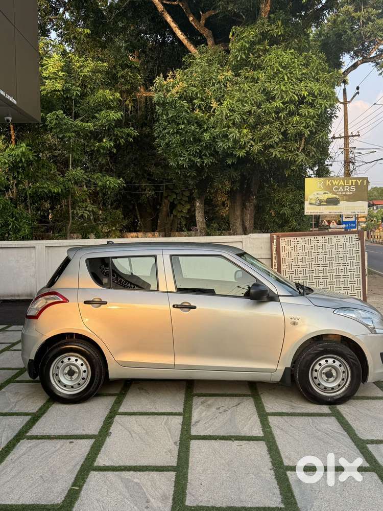 Maruti Suzuki Swift Lxi Optional-o, 2013, Petrol