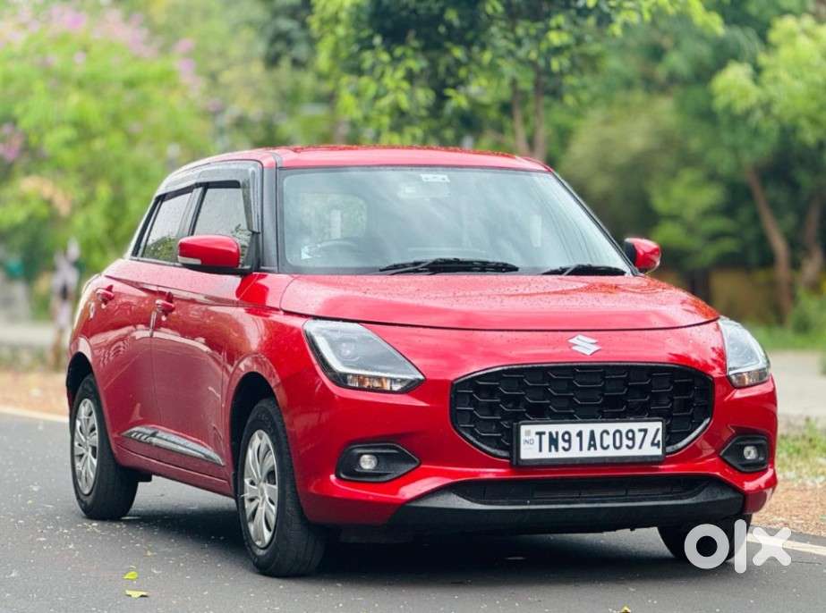 Maruti Suzuki Swift Vxi + Manual, 2025, Petrol