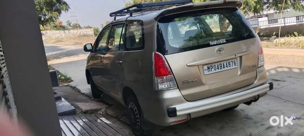 Toyota Innova 2.5 G 2010 Registered Till 2030