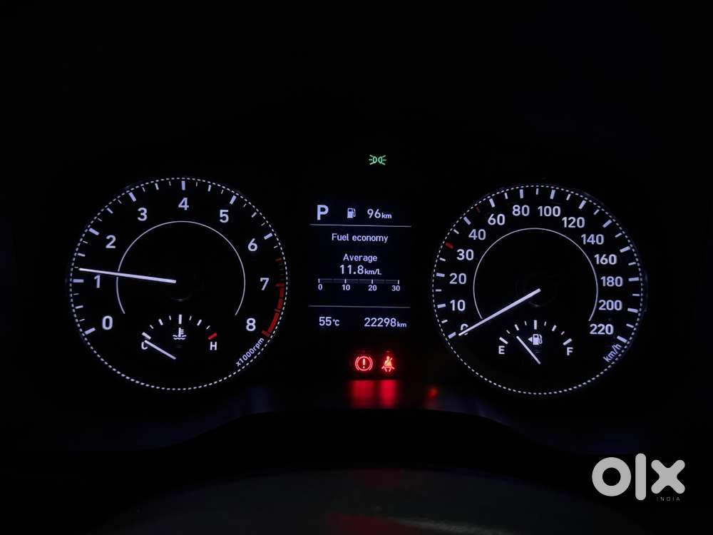 [negotiable] Hyundai Venue 2021 Petrol 22298 Km Driven