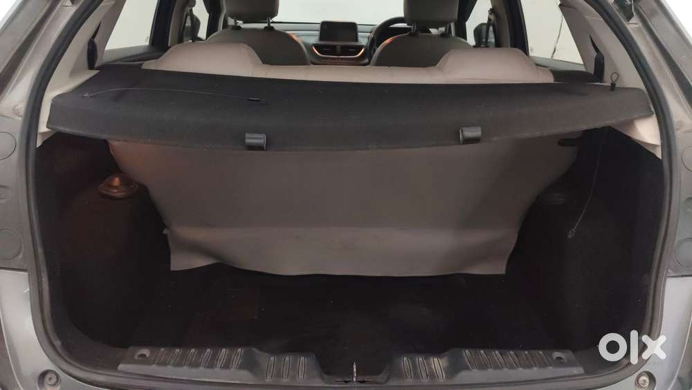 Tata Altroz 1.2 Xt, 2022, Petrol