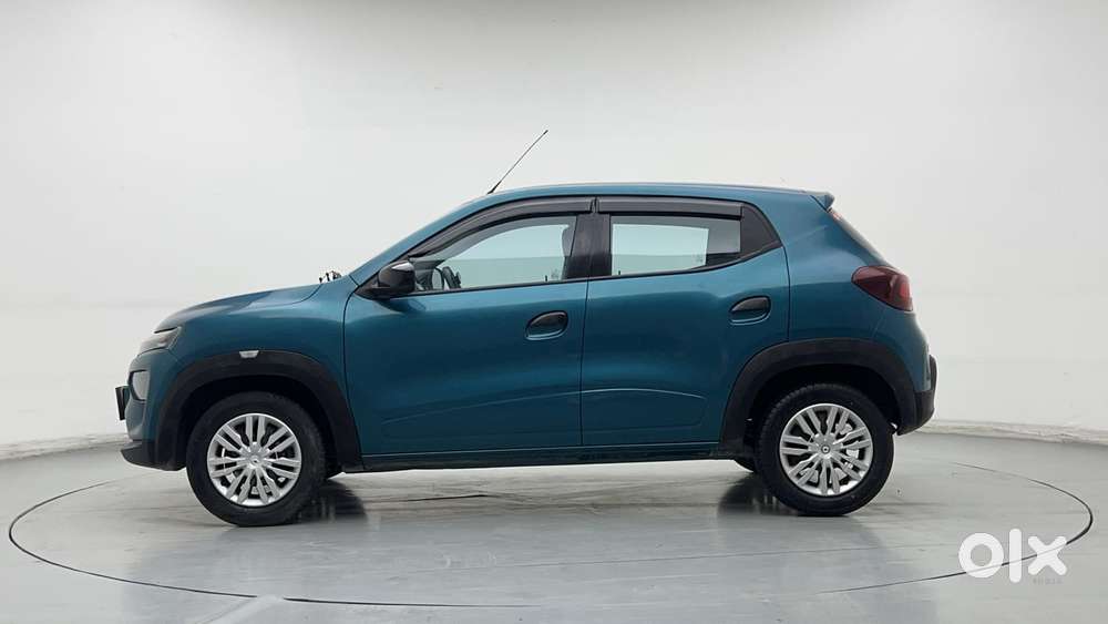 Renault Kwid 1.0 Rxt Amt, 2022, Petrol