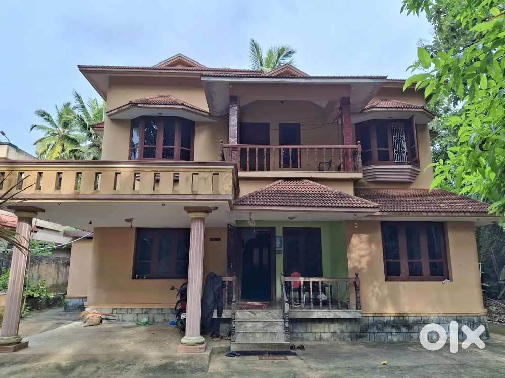 4BHK with 52 cent House Villa