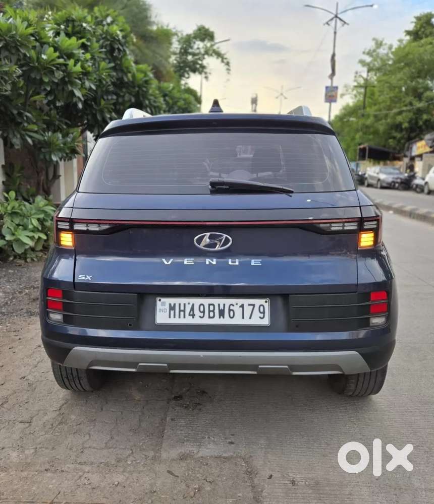 Hyundai Venue Sx (o) Mt 1.5 Diesel, 2023, Diesel