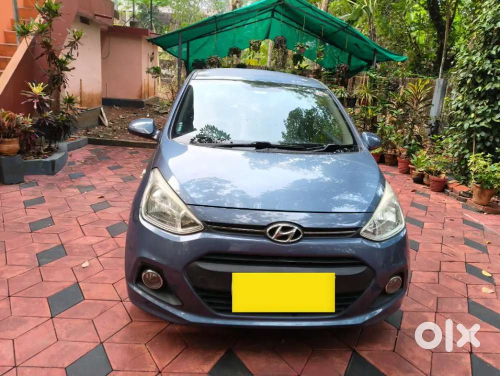 Hyundai Grand I10 2015 Petrol 42500 Km Driven