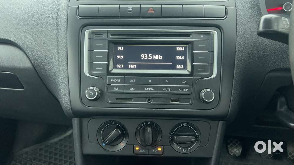 Volkswagen Polo 2009-2013 Petrol Comfortline 1.2l, 2016, Petrol