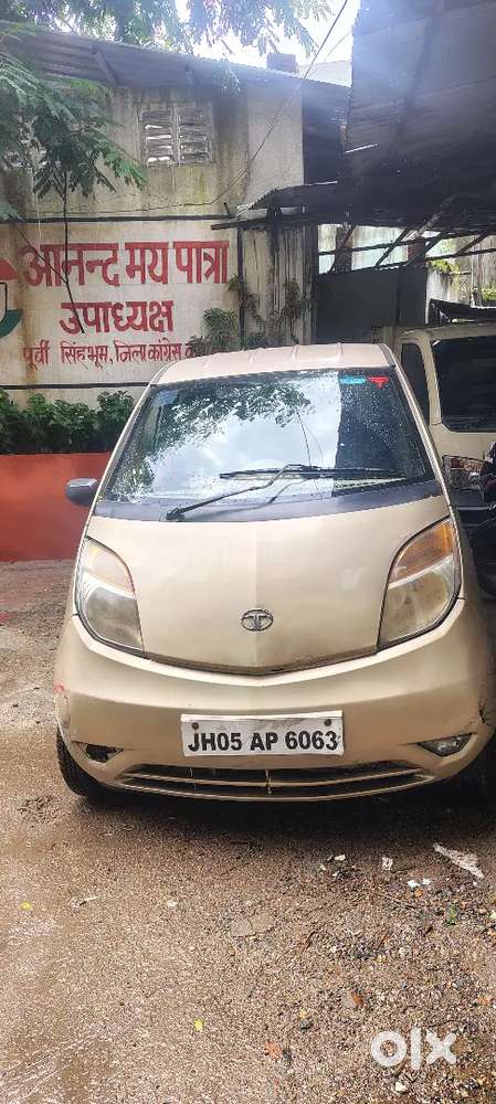 Tata Nano Lx 2012