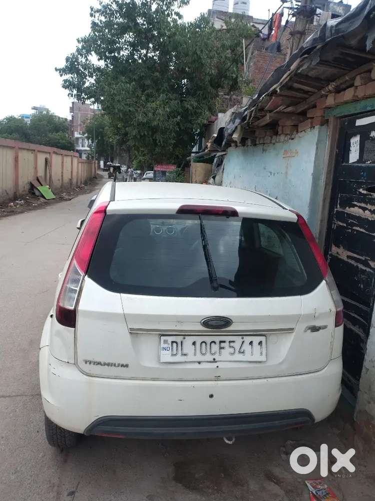Ford Figo 1.2 Petrol 2013