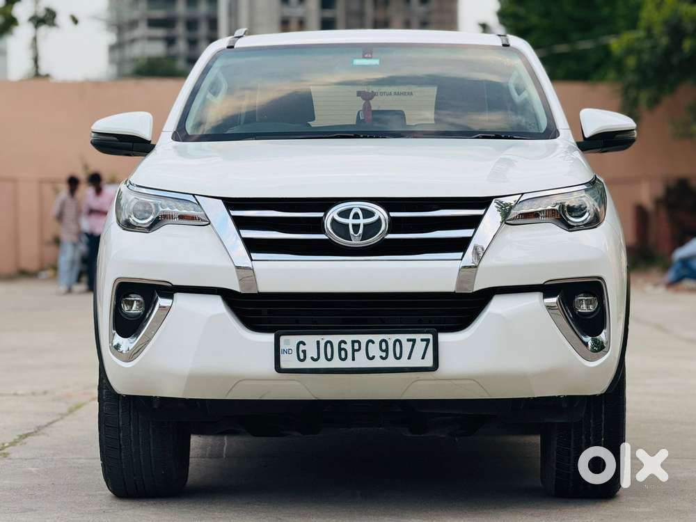 Toyota Fortuner 4x2 At 2.8 Diesel, 2020, Diesel
