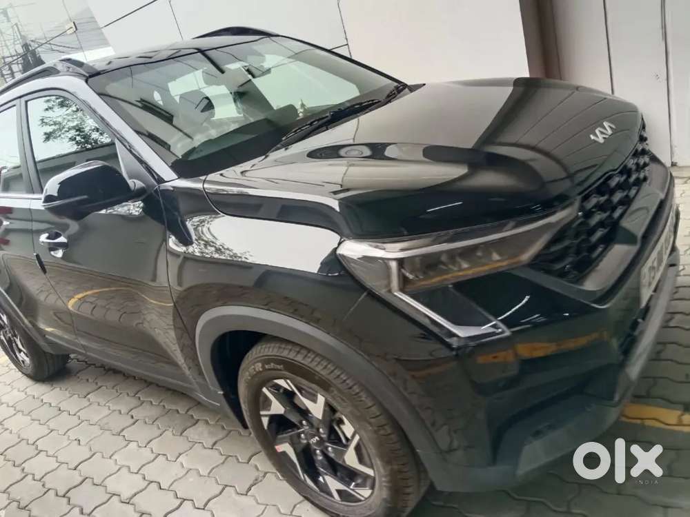 Kia Sonet 2025 Petrol 3853 Km Driven