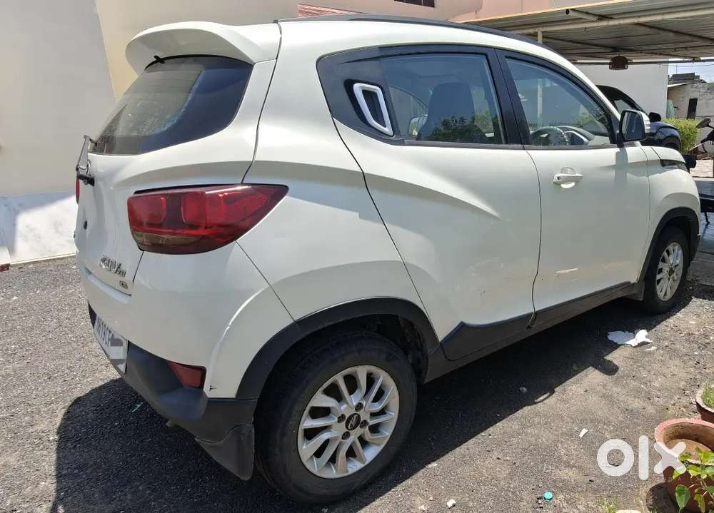Mahindra Kuv 100 K8 Car 6 Seater Available For Sale In Good Condition.