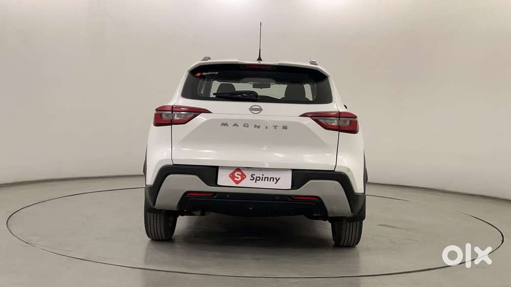 Nissan Magnite 1.0 Xv, 2021, Petrol