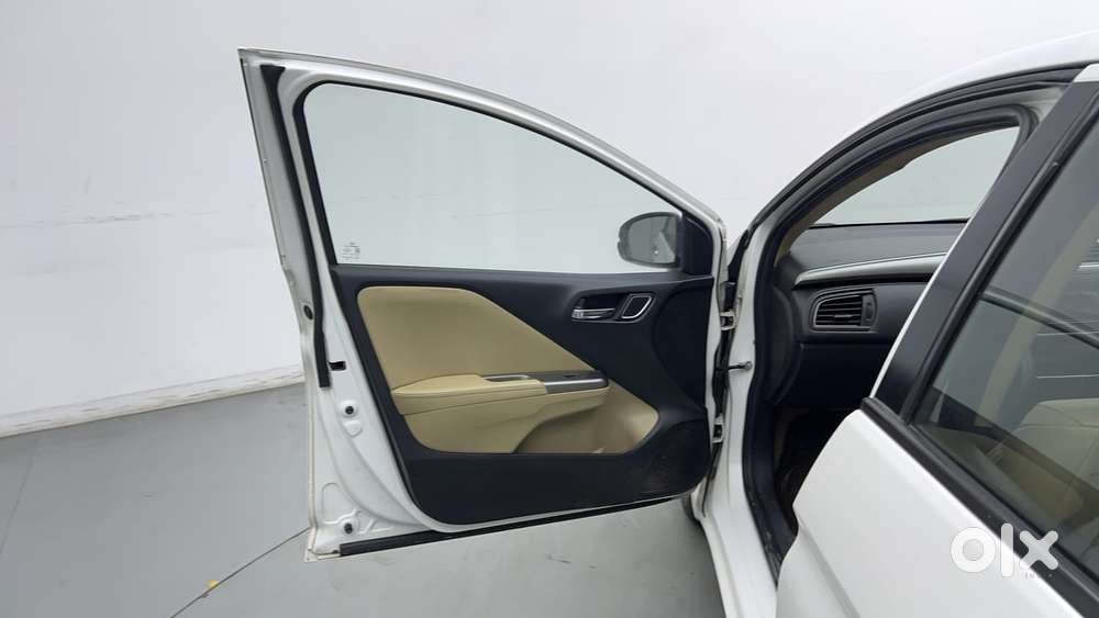 Honda City 1.5 Zx Cvt I-vtec, 2017, Petrol