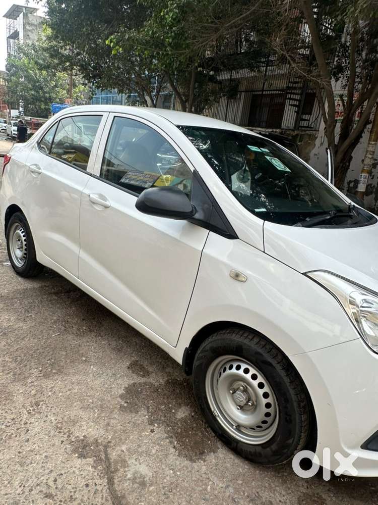 Hyundai Xcent 2018 Petrol