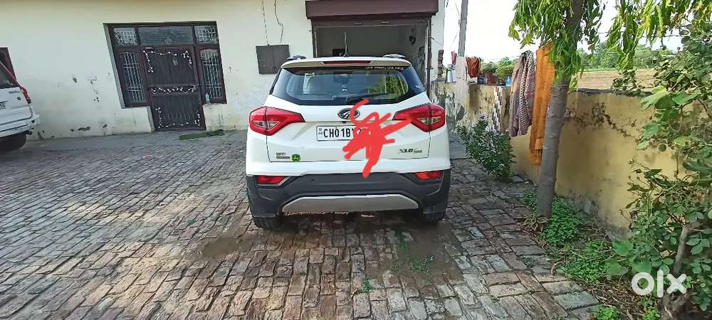 Mahindra Xuv300 Turbosport 2019 Nov   Sunroof Diesel 75000 Km Driven