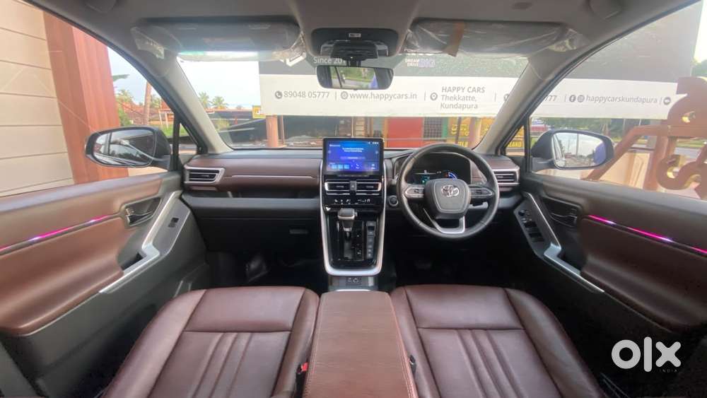 Toyota Innova Hycross 2.0 Vx Hybrid 8 Str, 2025, Petrol