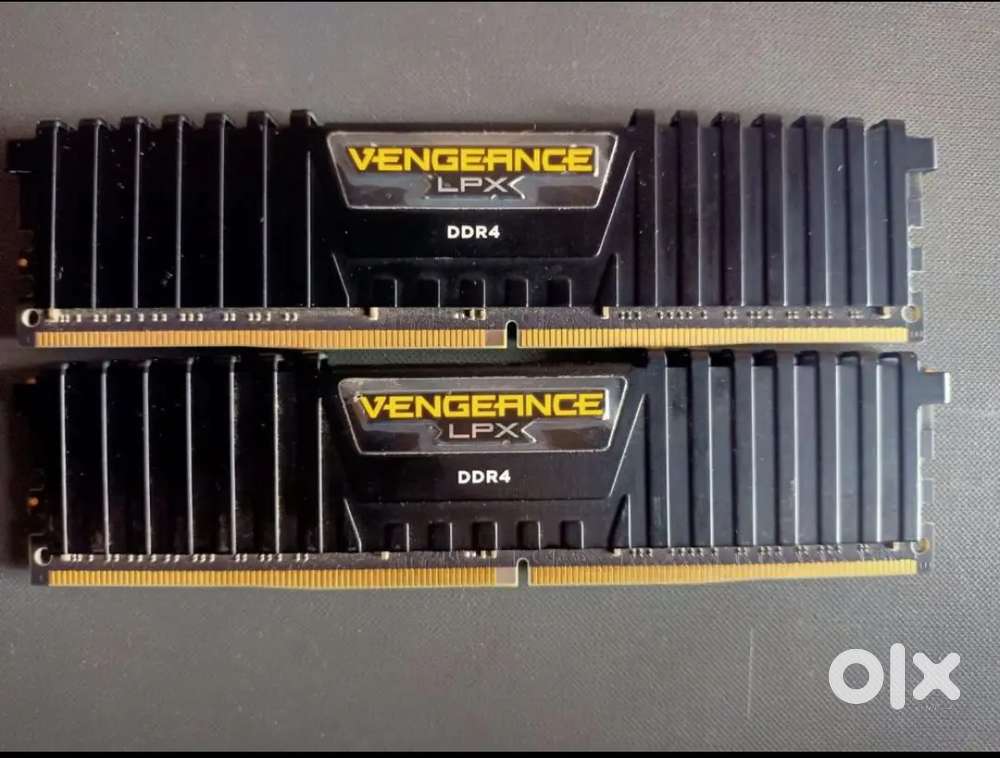 Corsair 16&times;16GB DDR4 3000MHz RAM
