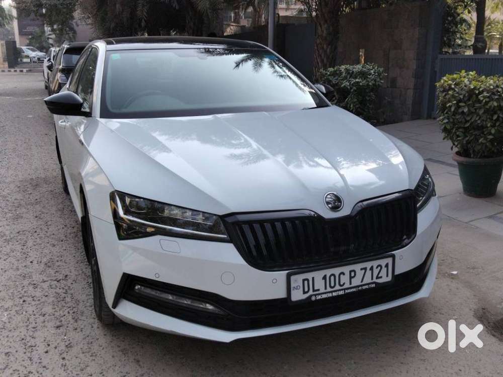 Skoda Superb 2.0 Sportline Tsi At, 2021, Petrol